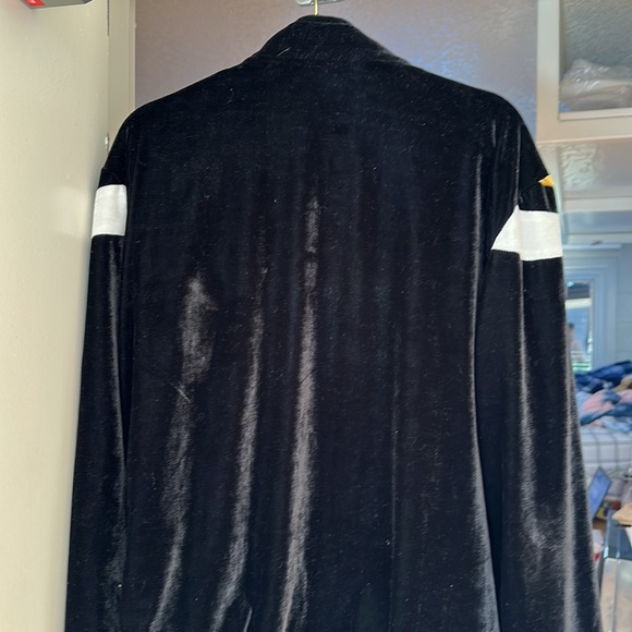 Don’t wear anyone - Picture 3 of 5